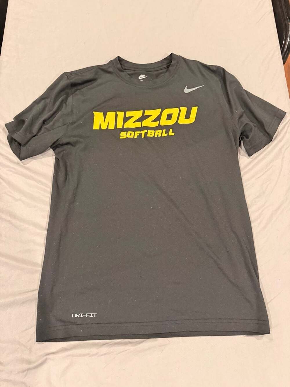 Nike The Nike Tee Mizzou Softball Size M Black Dri-Fit T-Shirt